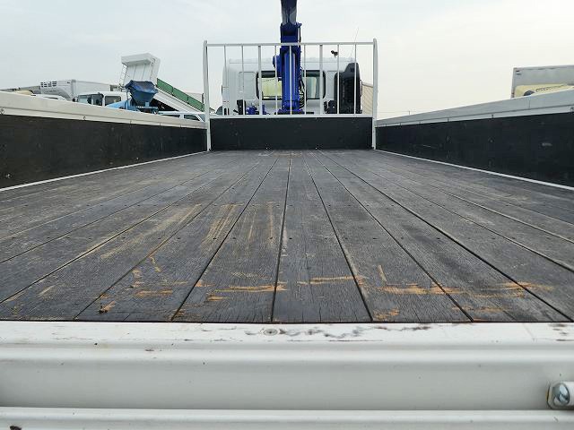 中古トラック 日野クレーン付平ボディ #9