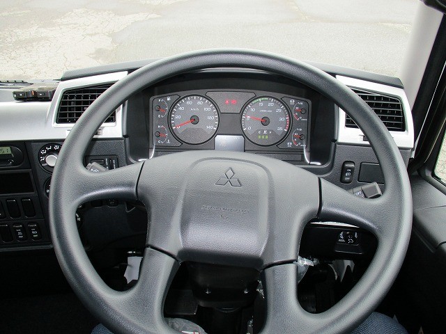 中古トラック 三菱ふそうクレーン付平ボディ #15