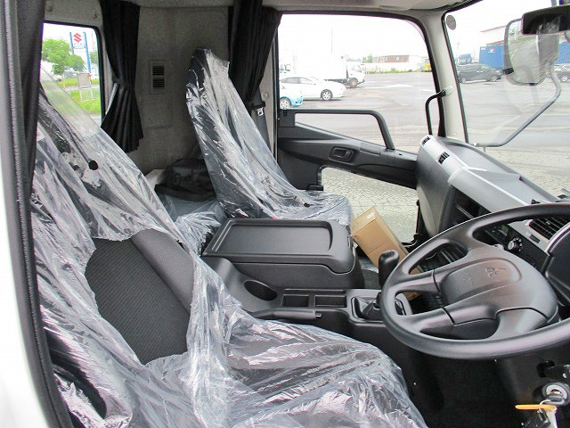 中古トラック 三菱ふそうクレーン付平ボディ #13