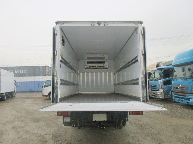 中古トラック いすゞ冷凍バン #7