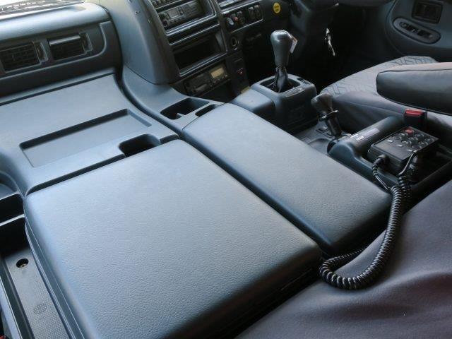 中古トラック UDトラックスアルミウィング #18