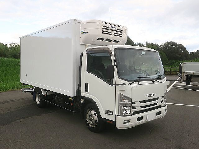 中古トラック いすゞ冷凍バン #2