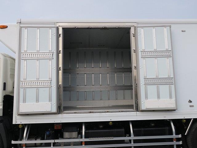 中古トラック 日野冷凍バン #9