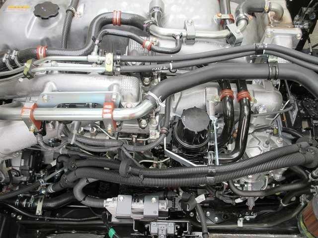 中古トラック いすゞ冷凍バン #12