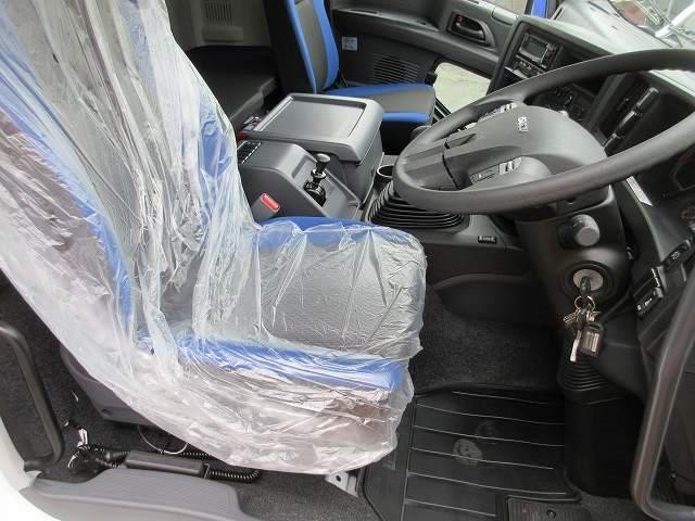 中古トラック いすゞ冷凍バン #14