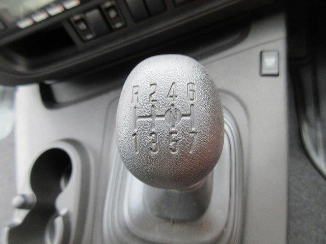 中古トラック いすゞ冷凍バン #17