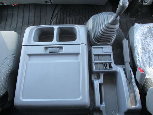 中古トラック いすゞ平ボディアルミブロック #17