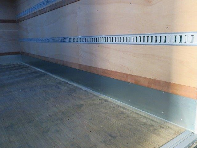 中古トラック いすゞアルミバン #9