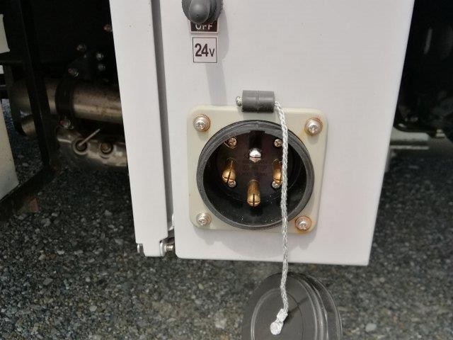 中古トラック 日野冷凍バン #15