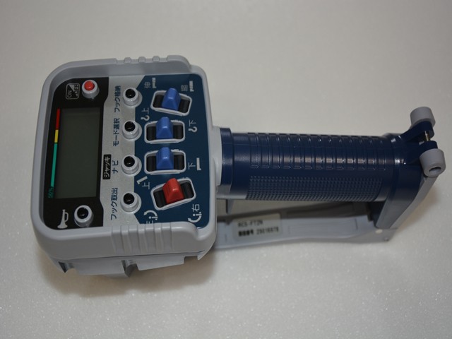 中古トラック 日野クレーン付き平ボディ #11