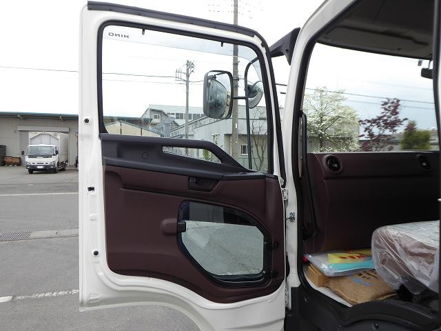 中古トラック 日野クレーン付木平ボディ #20