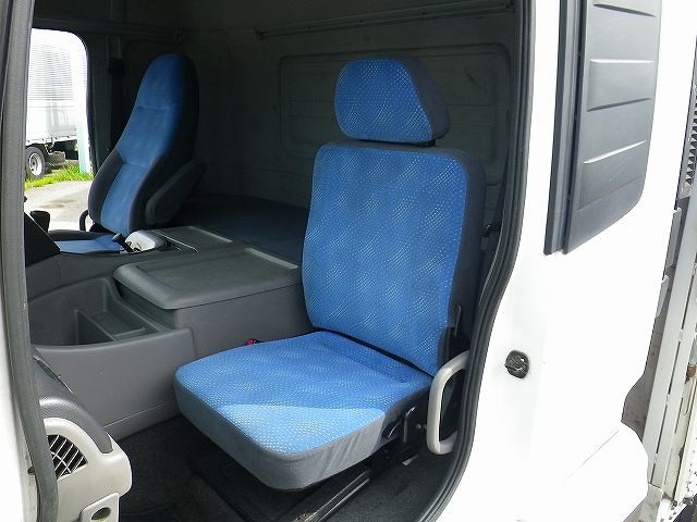 中古トラック UDトラックスアルミウィング #22