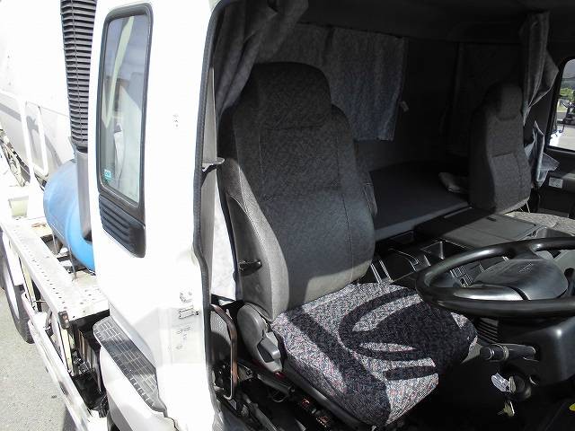 中古トラック いすゞコンクリートミキサー車 #15