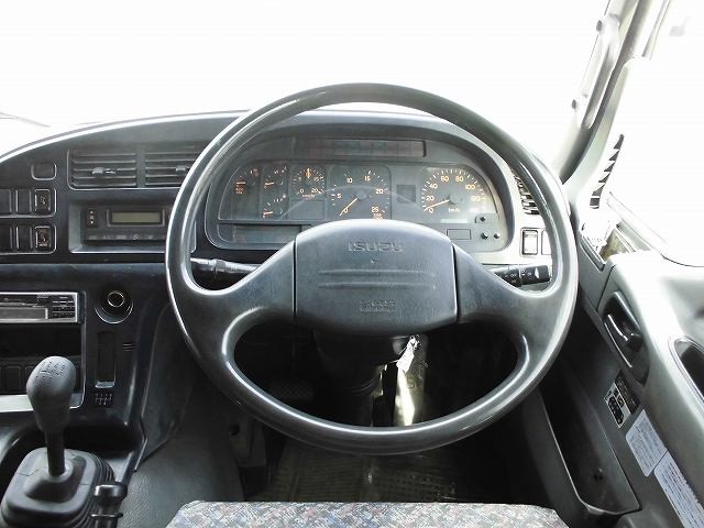 中古トラック いすゞコンクリートミキサー車 #17
