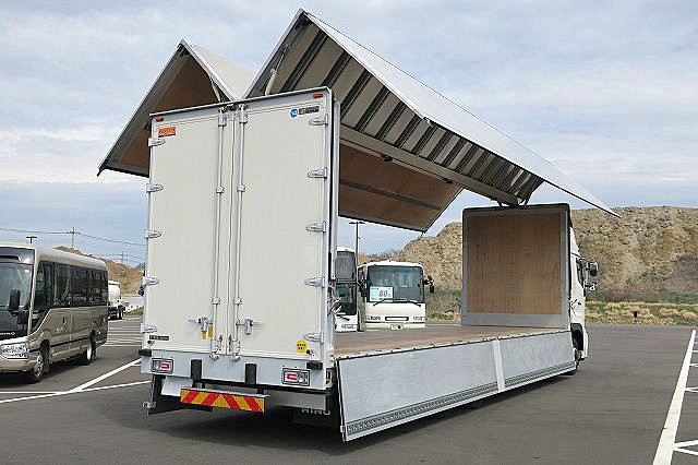 日野大型アルミウィング