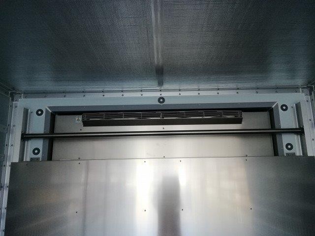 中古トラック いすゞ冷凍バン #8