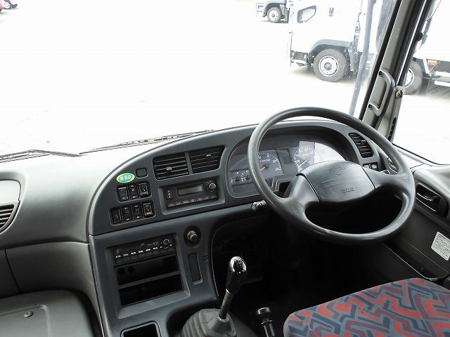 中古トラック いすゞコンテナ専用車 #14