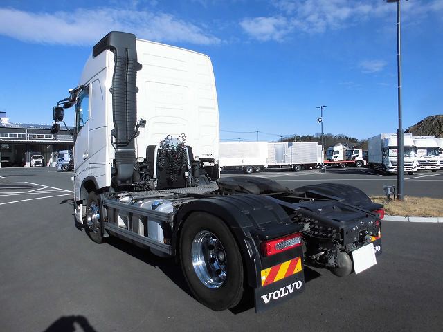 ボルボ大型トラクタヘッド