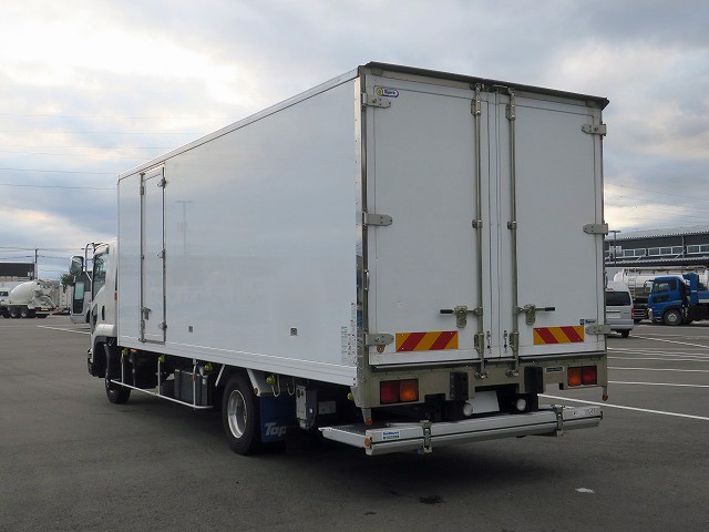 中古トラック いすゞ冷凍バン #4