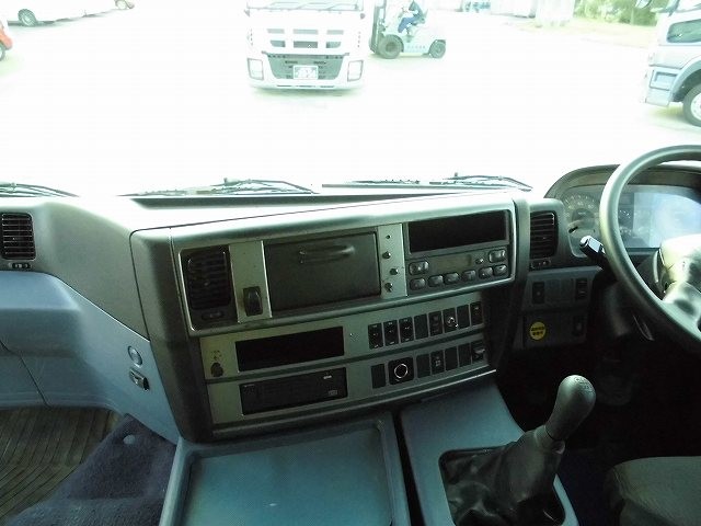 中古トラック 日野平ボディアルミブロック #18