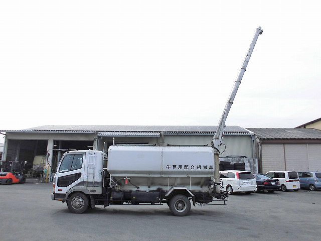 中古トラック 三菱ふそう粉粒体運搬車(飼料運搬車) #9