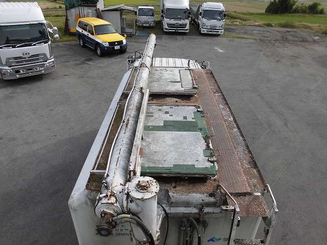 中古トラック 三菱ふそう粉粒体運搬車(飼料運搬車) #10