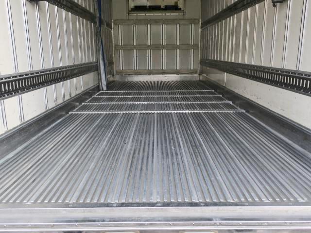 中古トラック 三菱ふそう冷凍バン #8