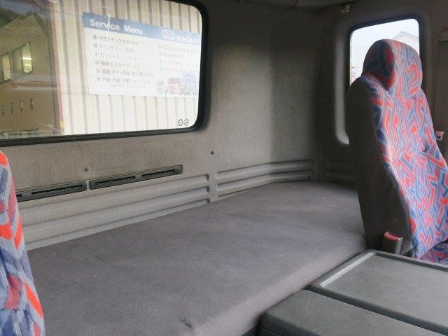 中古トラック いすゞコンテナ専用車 #23