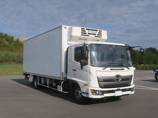 中古トラック 日野冷凍バン #2