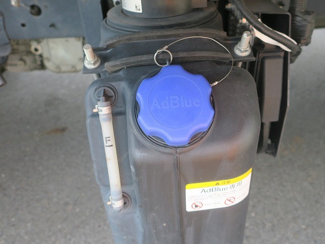 中古トラック 日野冷凍バン #12