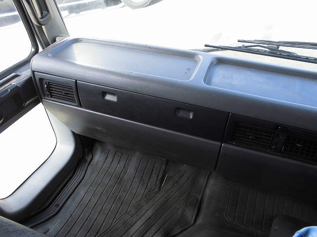中古トラック 日野飼料運搬車 #13