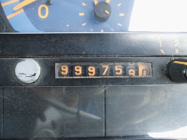 中古トラック 日野飼料運搬車 #16
