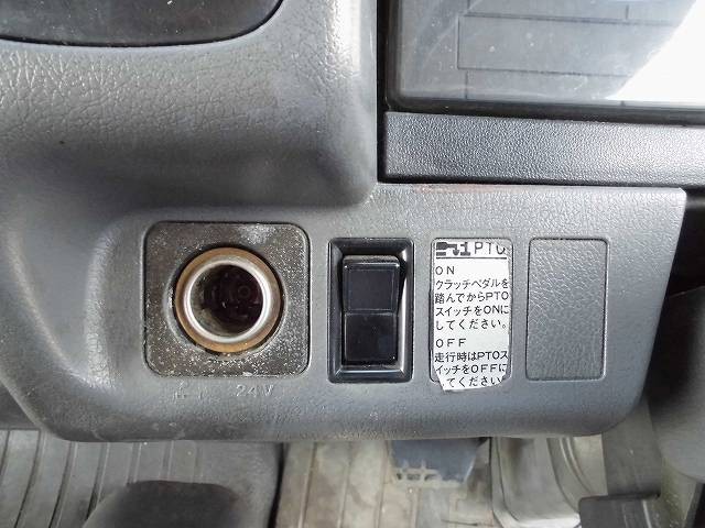 中古トラック 日野飼料運搬車 #18