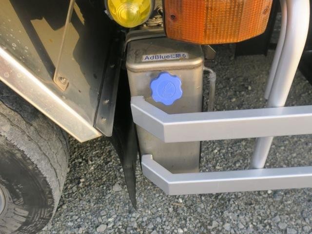 中古トラック UDトラックスアルミウィング #13