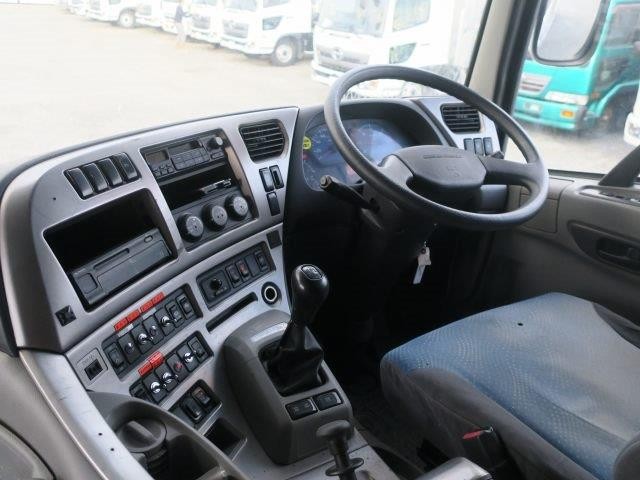 中古トラック UDトラックスアルミウィング #16