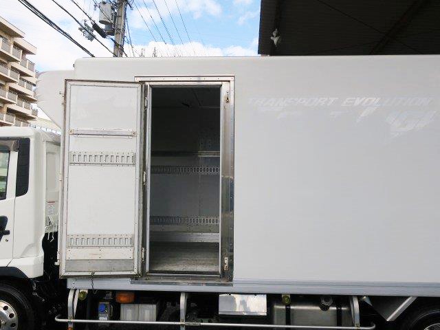 中古トラック UDトラックス冷凍バン ＃6