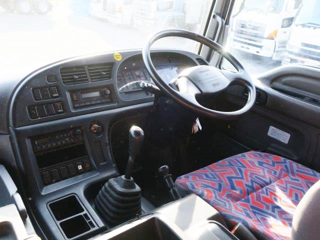 中古トラック いすゞ粉粒体運搬車 #18