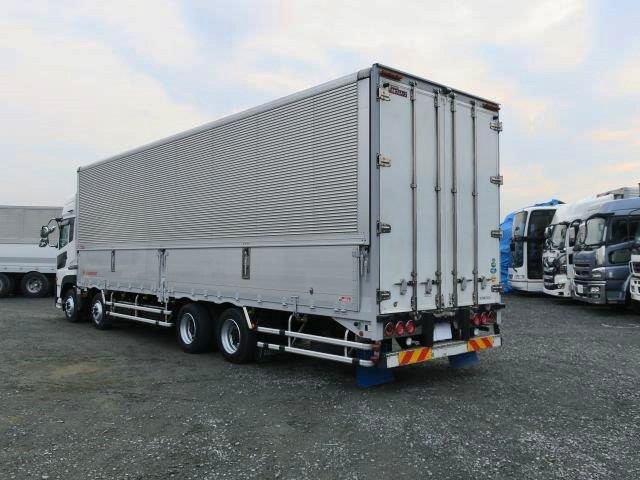 中古トラック UDトラックスアルミウィング ＃7