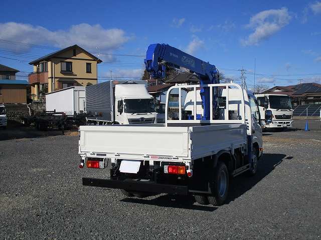 中古トラック 日野クレーン付平ボディ #3