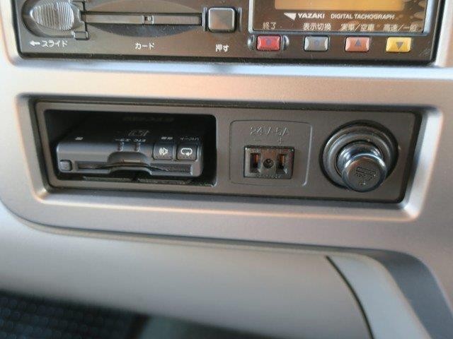 中古トラック UDトラックスアルミウィング #19
