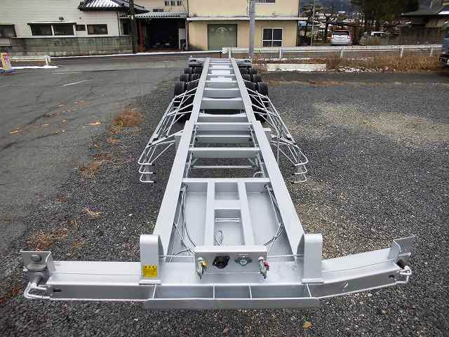 日本トレクス 海コンシャーシ