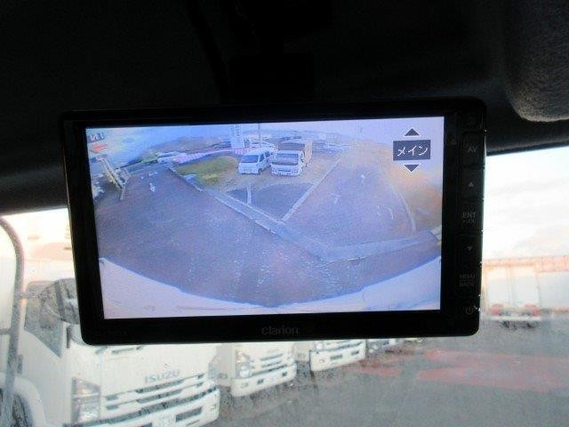 中古トラック いすゞ冷凍バン格納PG付 #20