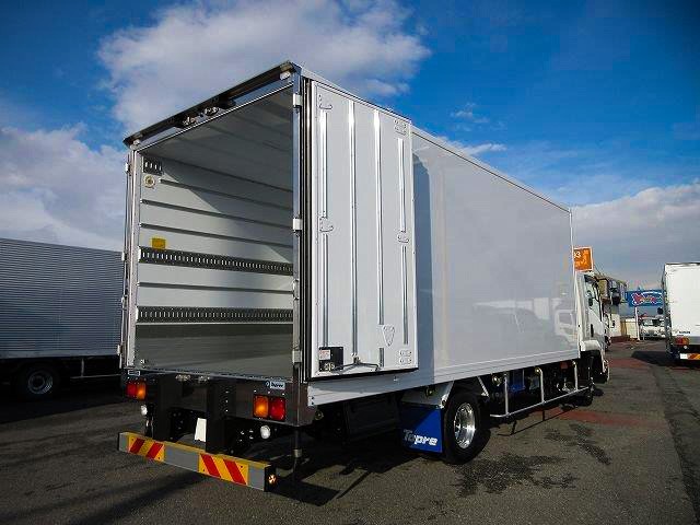 中古トラック いすゞ冷凍バン #5