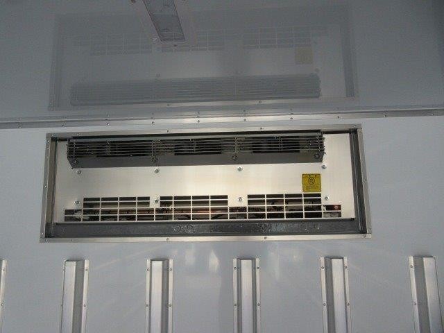 中古トラック いすゞ冷凍バン #10