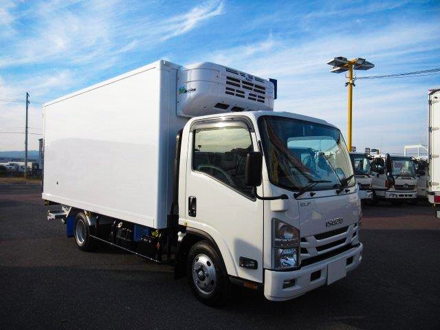 中古トラック いすゞ冷凍バン #2