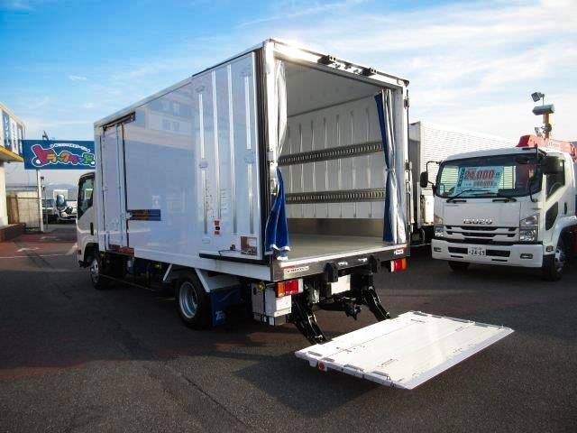 中古トラック いすゞ冷凍バン #8