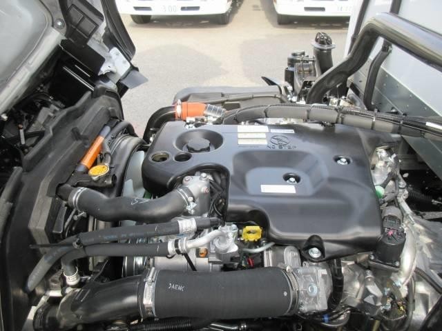 中古トラック いすゞ冷凍バン #12