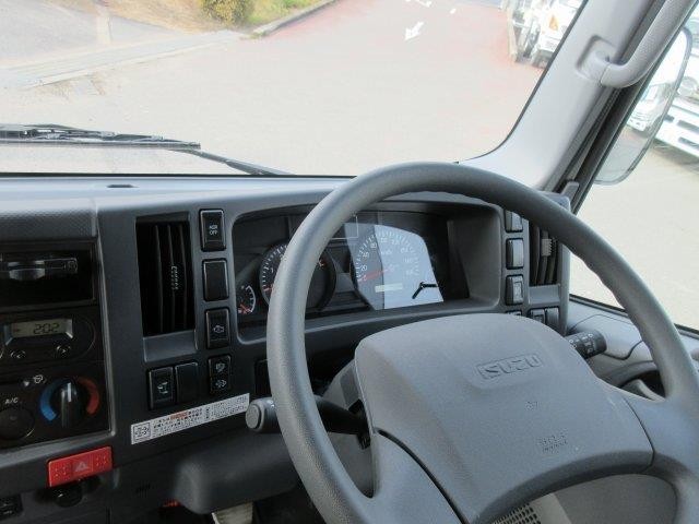 中古トラック いすゞ冷凍バン #16