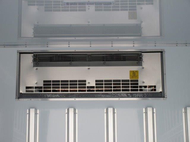 中古トラック いすゞ冷凍バン #10