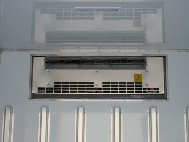 中古トラック いすゞ冷凍バン #10